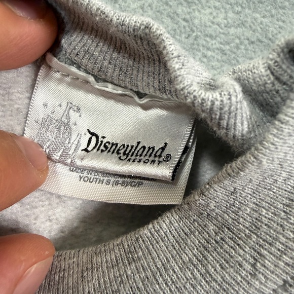 Disneyland Sweatshirt Youth Small Gray Mickey Mouse Crewneck Pullover Vintage - Picture 2 of 6